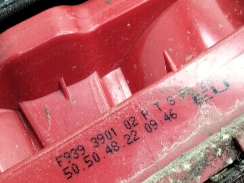 Recambio de piloto trasero izquierdo porton para alfa romeo 159 (140) 2.4 jtdm 20v / selective referencia OEM IAM F939390102  