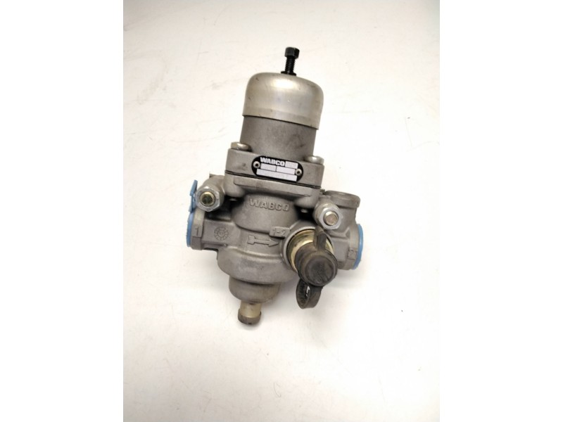 Recambio de valvula aire para mercedes-benz actros referencia OEM IAM 9753034730 4604657 REGULADORA DE PRESION