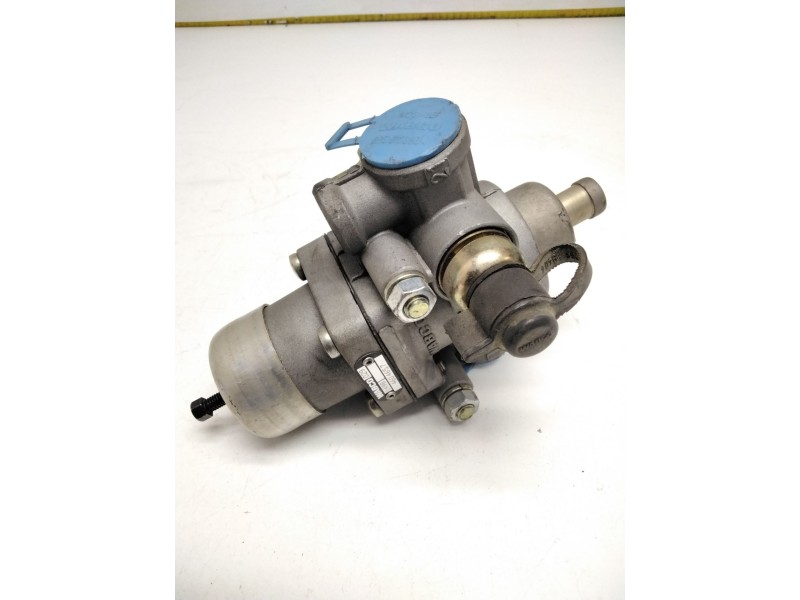 Recambio de valvula aire para mercedes-benz actros referencia OEM IAM 9753034730 4604657 REGULADORA DE PRESION
