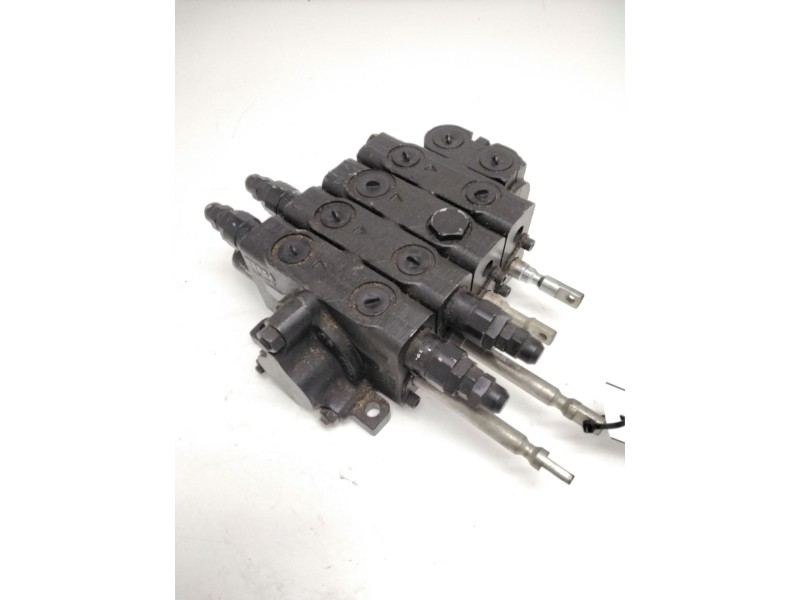 Recambio de bomba hidraulica para nissan cabstar (f22, h40) 2.7 td (f22) referencia OEM IAM 6932034K02  VALVULA HIDRAULICA