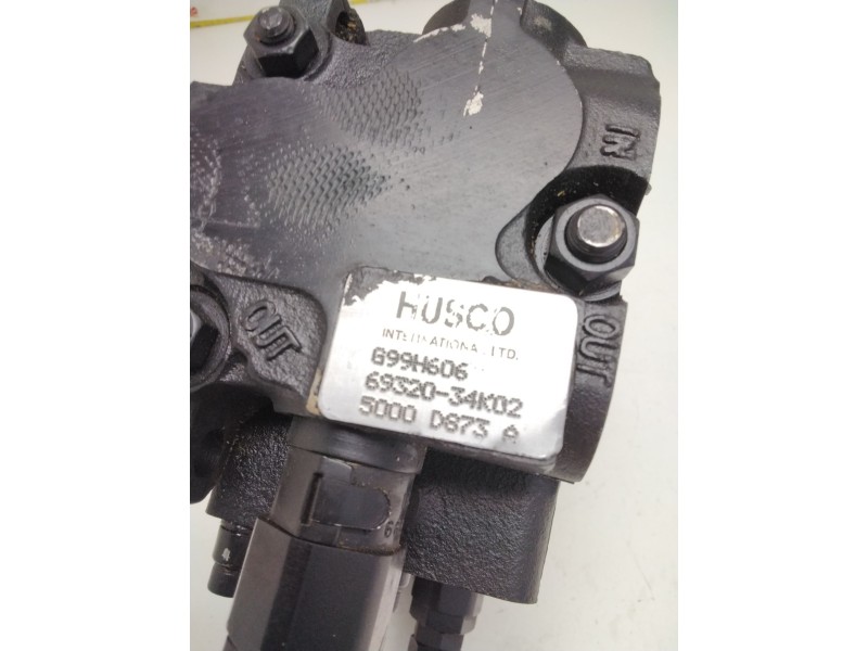 Recambio de bomba hidraulica para nissan cabstar (f22, h40) 2.7 td (f22) referencia OEM IAM 6932034K02  VALVULA HIDRAULICA