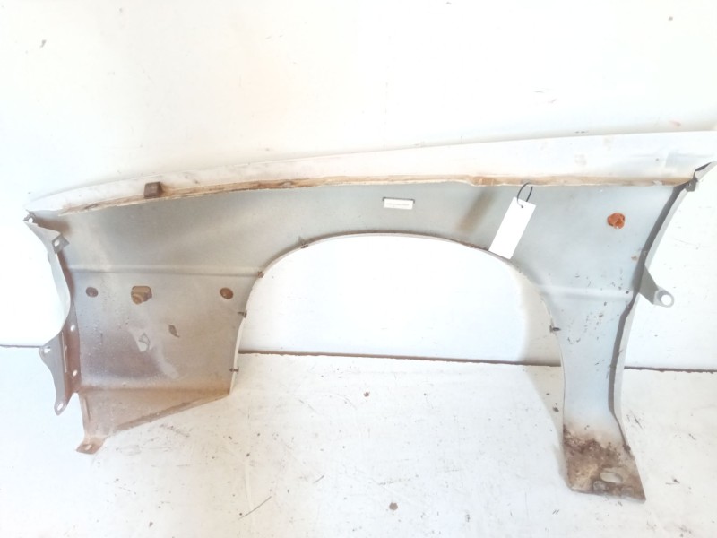 Recambio de aleta delantera derecha para chrysler le baron sedán 2.5 i turbo referencia OEM IAM   