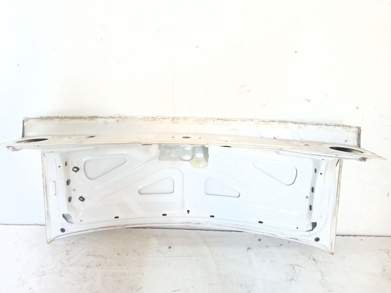 Recambio de porton trasero para chrysler le baron sedán 2.5 i turbo referencia OEM IAM   