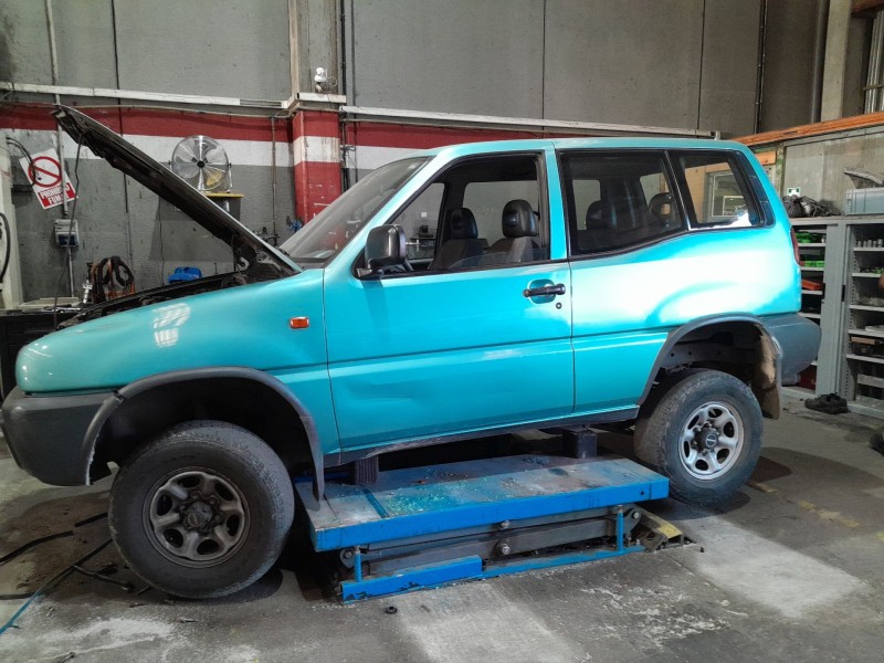 nissan terrano ii (r20) del año 1994
