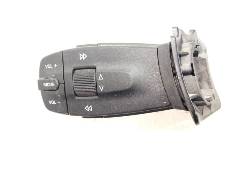 Recambio de mando multifuncion para seat ibiza iv (6j5, 6p1) 1.6 tdi referencia OEM IAM 5J0959849  