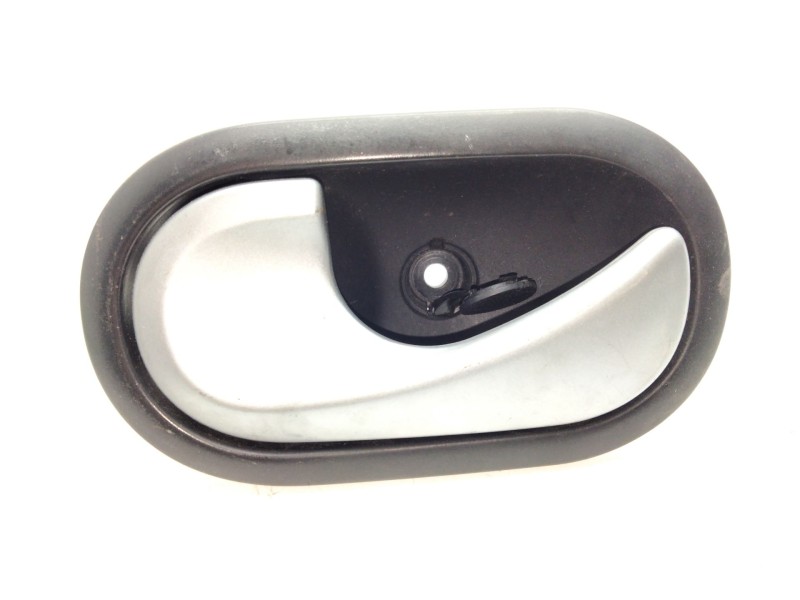 Recambio de maneta interior delantera izquierda para renault megane ii berlina 5p 1.9 dci diesel fap referencia OEM IAM 82000284