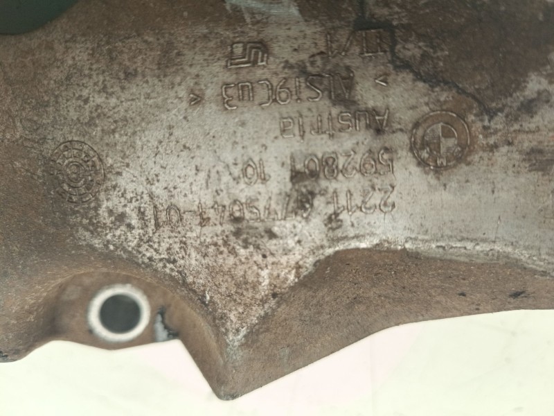 Recambio de soporte motor izquierdo superior para bmw 1 (e87) 118 d referencia OEM IAM 22116775041  