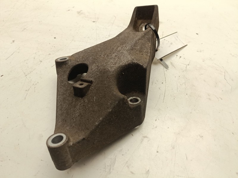 Recambio de soporte motor izquierdo superior para bmw 3 touring (e91) 320 d referencia OEM IAM 22116775041  