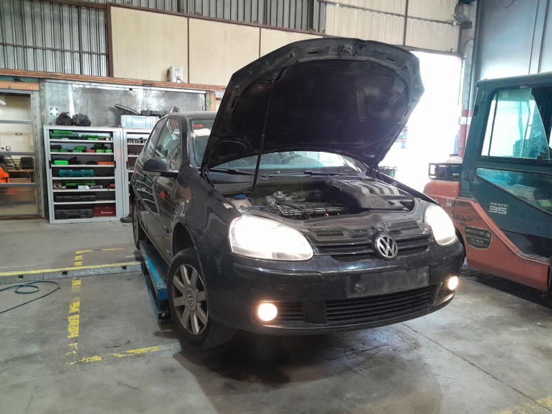 volkswagen golf v (1k1) del año 2006