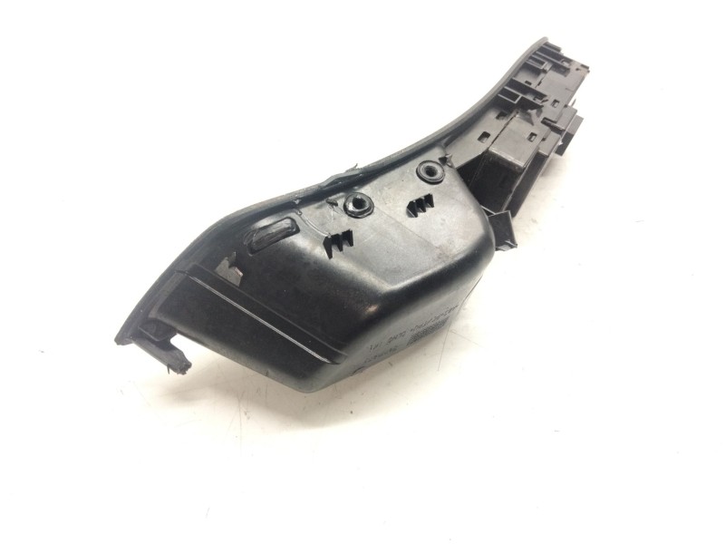 Recambio de mando elevalunas delantero izquierdo para bmw 5 (f10) 525 d referencia OEM IAM 923823901  