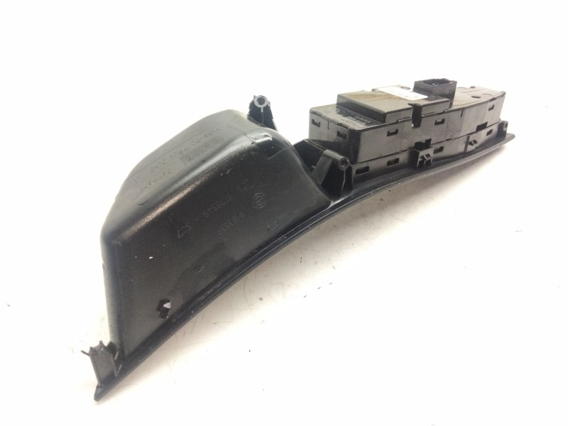 Recambio de mando elevalunas delantero izquierdo para bmw 5 (f10) 525 d referencia OEM IAM 923823901  