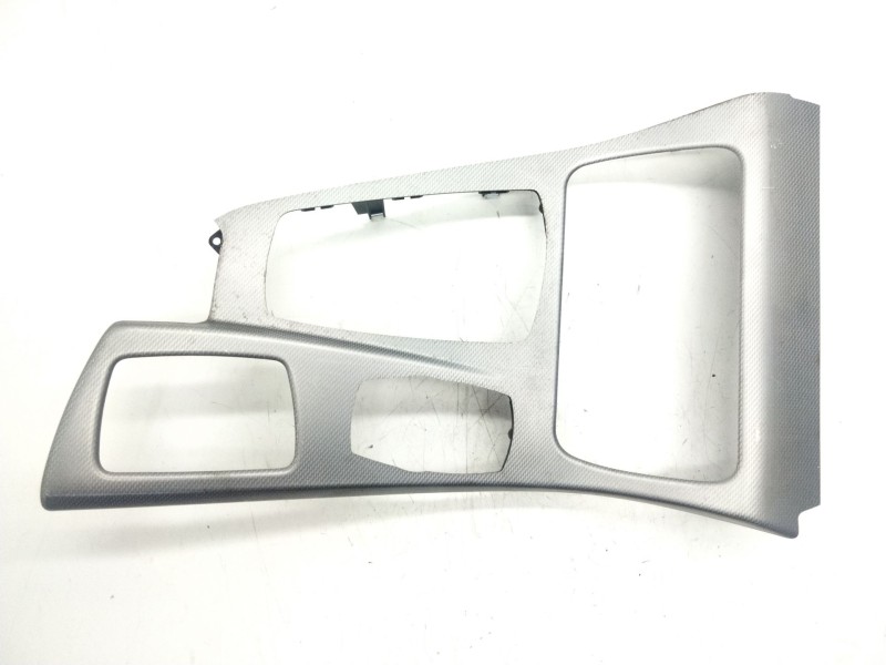 Recambio de consola central para bmw 5 (f10) 525 d referencia OEM IAM 805017604  
