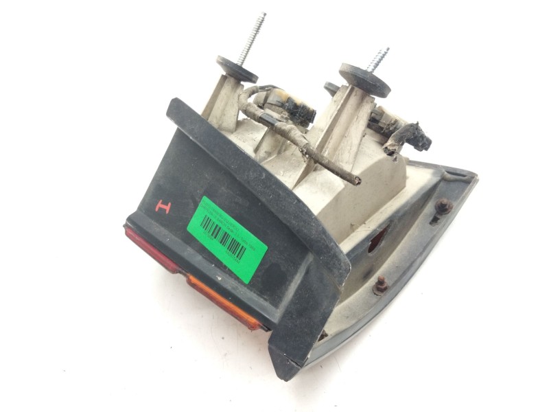 Recambio de piloto trasero izquierdo para chrysler le baron sedán 2.5 i turbo referencia OEM IAM   