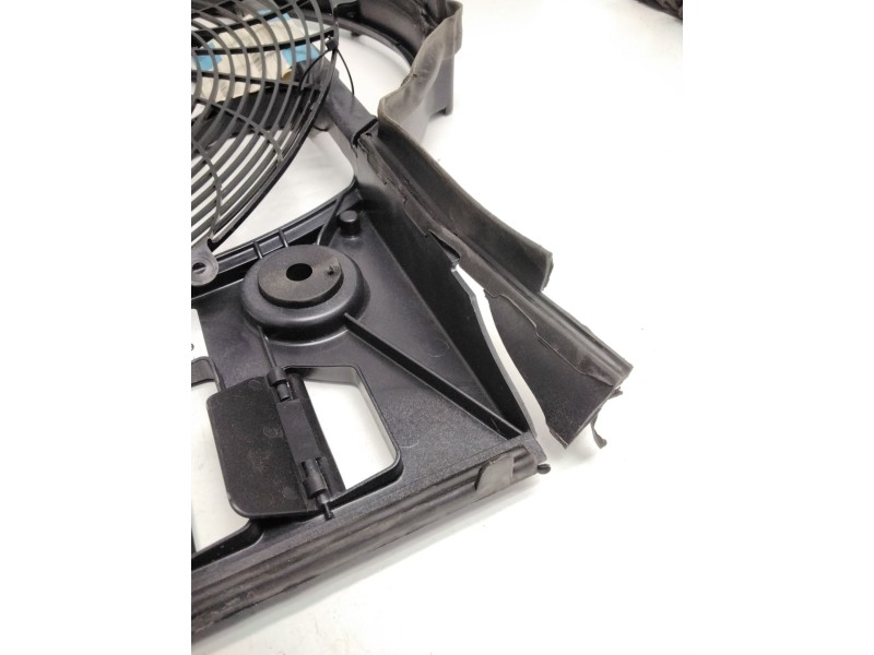 Recambio de calandra para bmw 5 (e39) 530 d referencia OEM IAM 64548384522 NUEVA CALANDRA ELECTROVENTILADOR