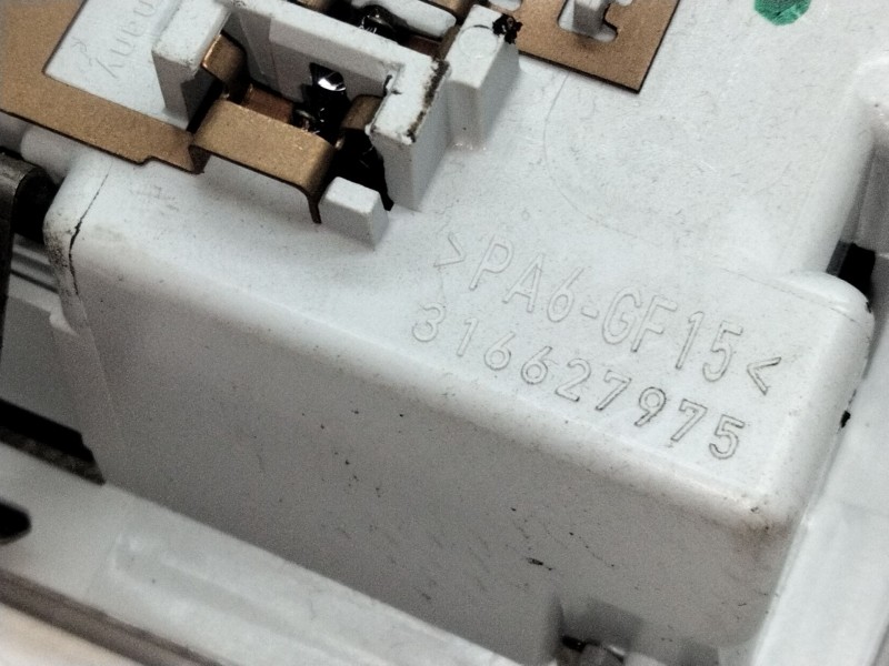 Recambio de luz interior para opel astra j (p10) 1.6 (68) referencia OEM IAM 316627975  