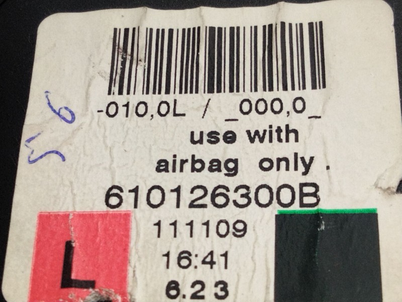 Recambio de cinturon seguridad delantero izquierdo para bmw 5 (f10) 525 d referencia OEM IAM 610126300B  