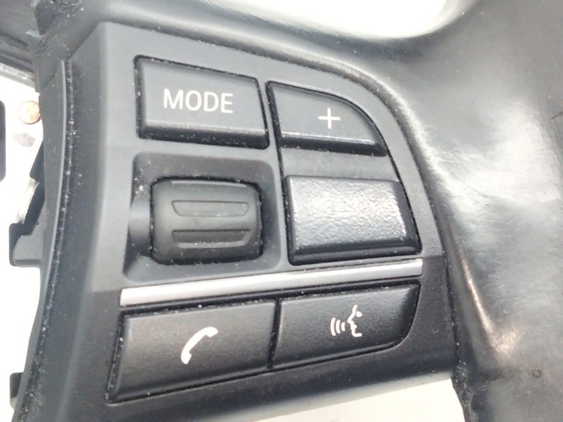 Recambio de volante para bmw 5 (f10) 525 d referencia OEM IAM 7842807  