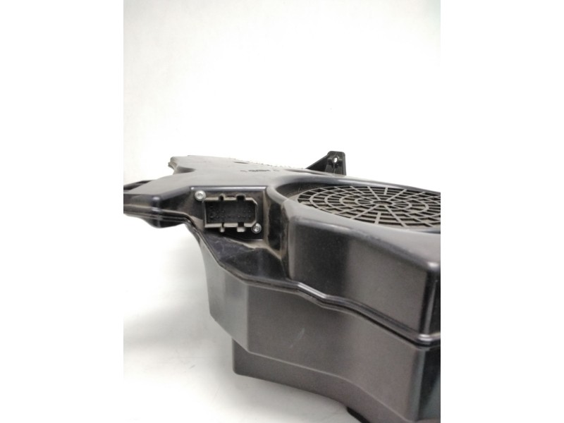 Recambio de altavoz para audi a3 (8p1) 2.0 tdi quattro referencia OEM IAM 8P3035382D  SUBWOOFER