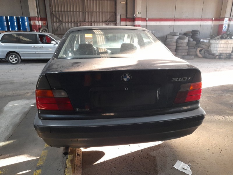 bmw 3 (e36) del año 1992