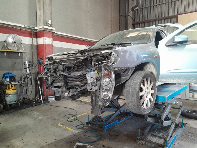 nissan almera ii (n16) del año 2005