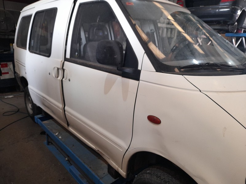 nissan vanette cargo furgón (hc 23) del año 1999