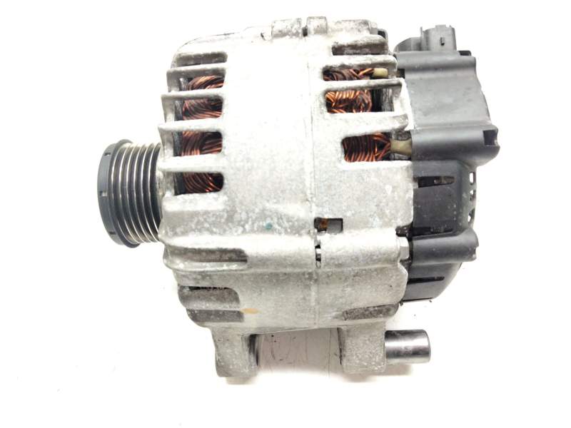 Recambio de alternador para peugeot 3008 van (0u_) hdi 150 (0urhem) referencia OEM IAM 9678048880  