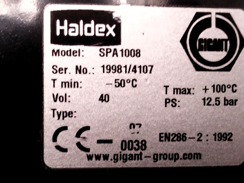 Recambio de calderin para scania 4 - series 114g 260 cng referencia OEM IAM EN2862  