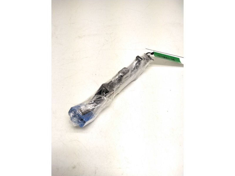 Recambio de mando elevalunas trasero izquierdo para nissan terrano i (wd21) 2.4 i 4wd referencia OEM IAM 111697  