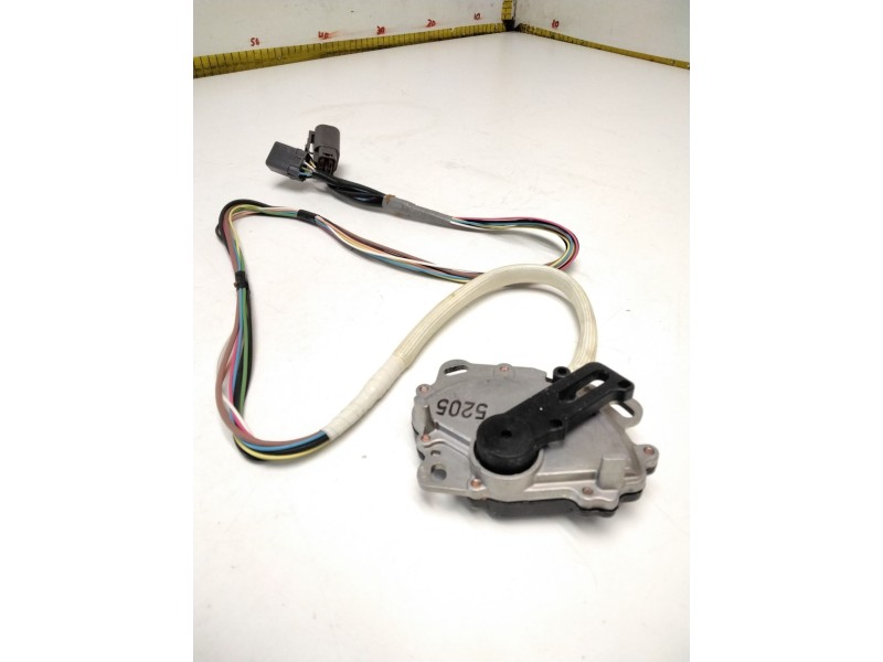 Recambio de modulo electronico para nissan patrol iii/1 hardtop (k160) 2.8 td referencia OEM IAM 31918-52X05  INTERRUPTOR DE POS