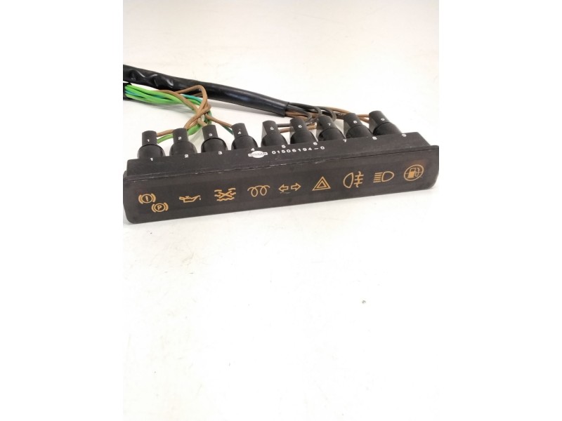 Recambio de varios para nissan trade furgón 2.0 d referencia OEM IAM 01506194  LUCES TESTIGOS
