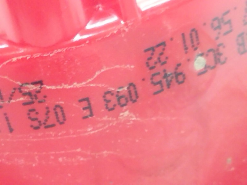 Recambio de piloto trasero derecho porton para volkswagen passat b6 (3c2) 2.0 tdi referencia OEM IAM 3C5945093E  