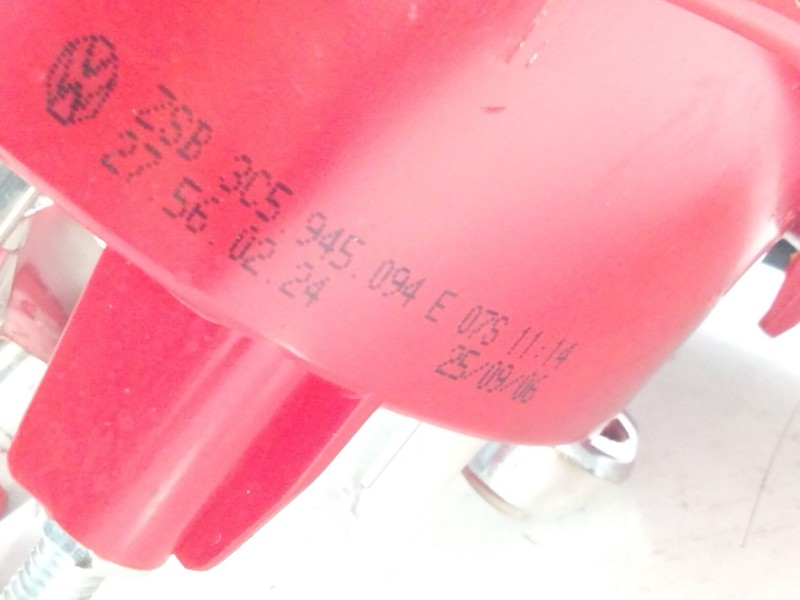 Recambio de piloto trasero derecho porton para volkswagen passat b6 (3c2) 2.0 tdi referencia OEM IAM 3C5945094E  