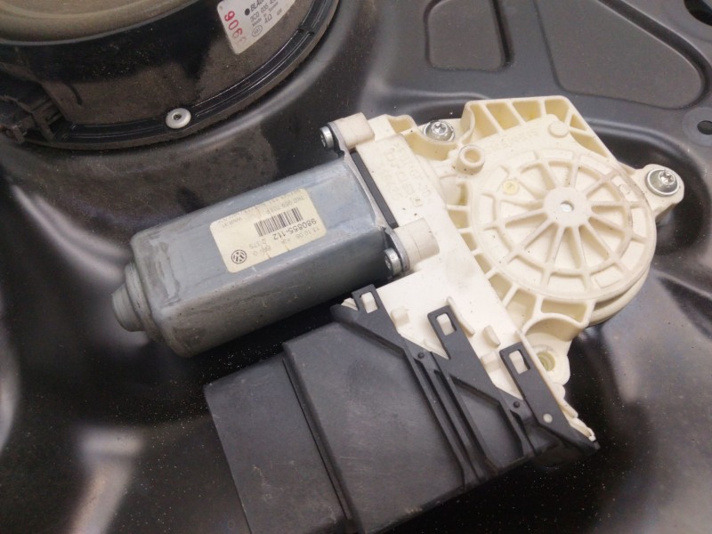 Recambio de elevalunas trasero izquierdo para volkswagen passat b6 (3c2) 2.0 tdi referencia OEM IAM   