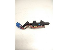 Recambio de mando elevalunas trasero izquierdo para nissan terrano i (wd21) 2.4 i 4wd referencia OEM IAM 111697   2