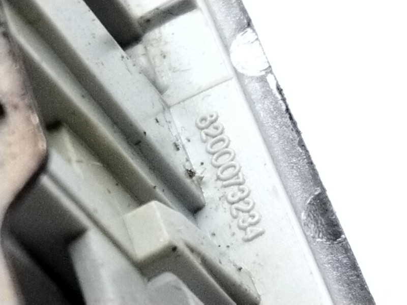 Recambio de luz interior para renault scénic ii (jm0/1_) 1.9 dci (jm0g, jm12, jm1g, jm2c) referencia OEM IAM 8200073234  