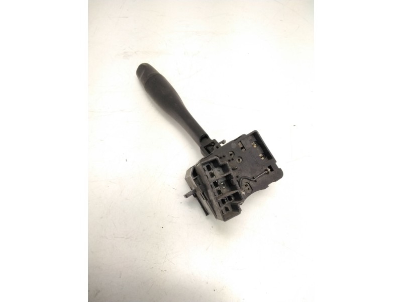 Recambio de mando luces para nissan serena (c23) 2.0 d (kvjc23) referencia OEM IAM 54353334  