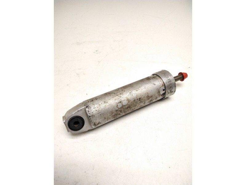 Recambio de bombin freno para iveco eurocargo referencia OEM IAM 421442017  CILINDRO TRABAJO FRENO MOTOR