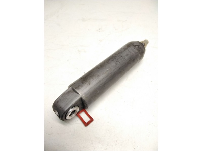 Recambio de bombin freno para iveco eurocargo referencia OEM IAM 2417498  CILINDRO TRABAJO FRENO MOTOR