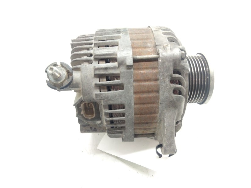 Recambio de alternador para nissan pathfinder iii (r51) 2.5 dci 4wd referencia OEM IAM 23100EB315  