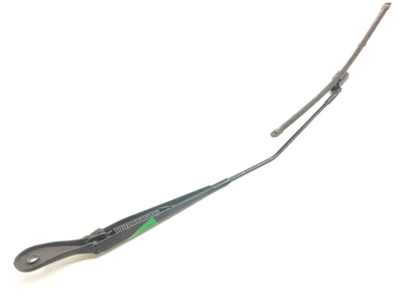 Recambio de brazo limpia delantero derecho para bmw 2 gran tourer (f46) 218 d xdrive referencia OEM IAM 15272310  