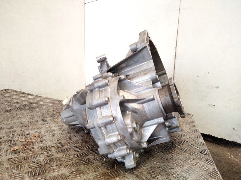 Recambio de caja cambios para volkswagen t-roc (a11, d11) 1.0 tsi referencia OEM IAM 0AJ301103  