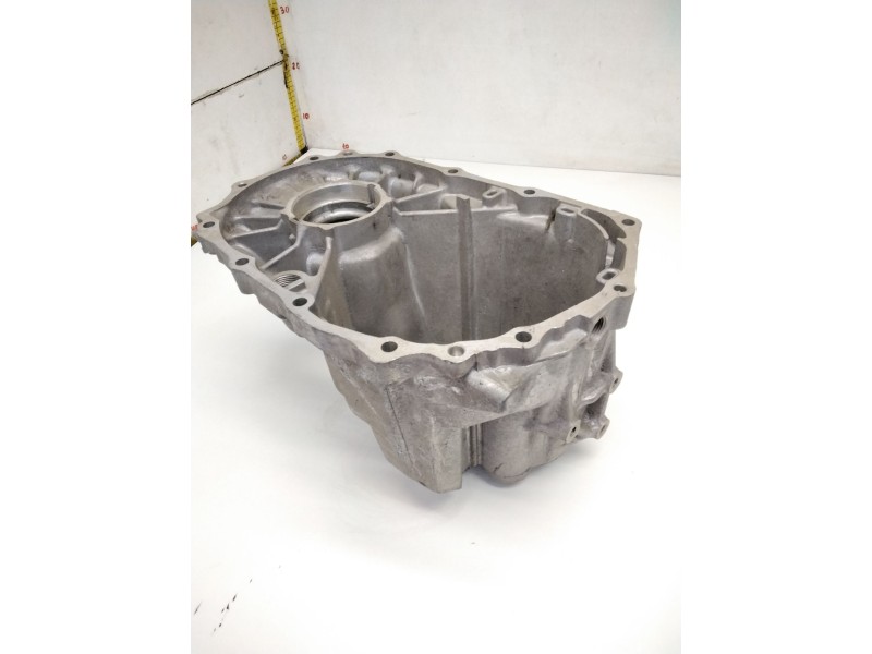 Recambio de campana caja cambios para infiniti m30 coupé 3.0 referencia OEM IAM 69827FA663  