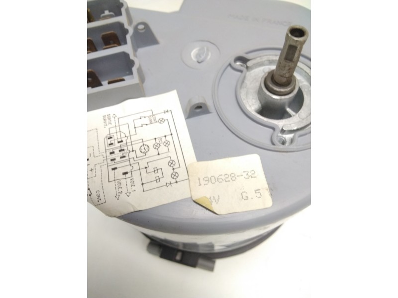 Recambio de tacografo para pegaso 1234 t tecno referencia OEM IAM 19062832 24V JAEGER
