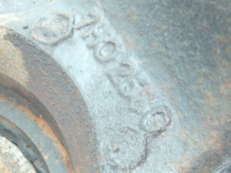 Recambio de mangueta delantera derecha para volkswagen t5 transporter caja cerrada referencia OEM IAM 7H0258C  