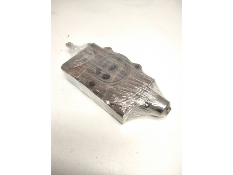 Recambio de valvula para bobcat t 2556 e2 obras referencia OEM IAM E98A1014 CARRETILLA ELEVADORA HYSTER1357353