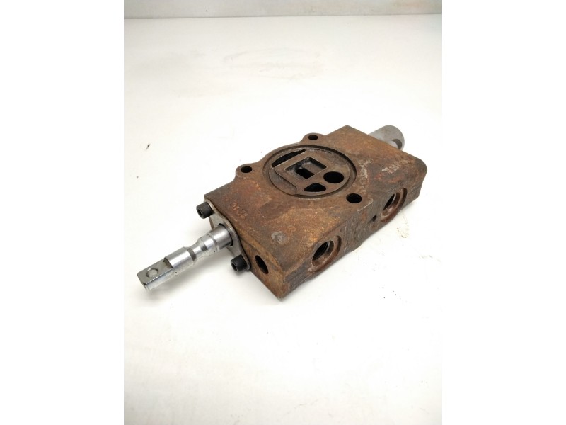 Recambio de valvula para bobcat t 2556 e2 obras referencia OEM IAM E98A1014 CARRETILLA ELEVADORA HYSTER1357353