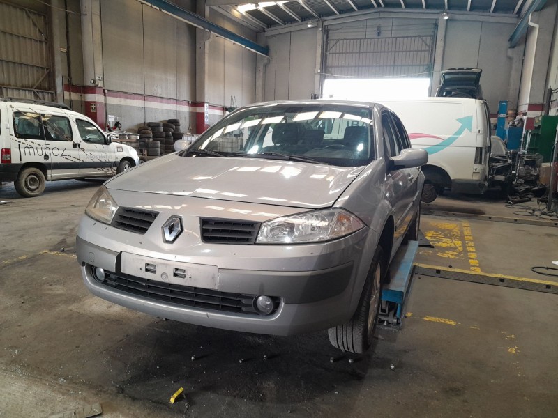 renault megane ii sedán (lm0/1_) del año 2005
