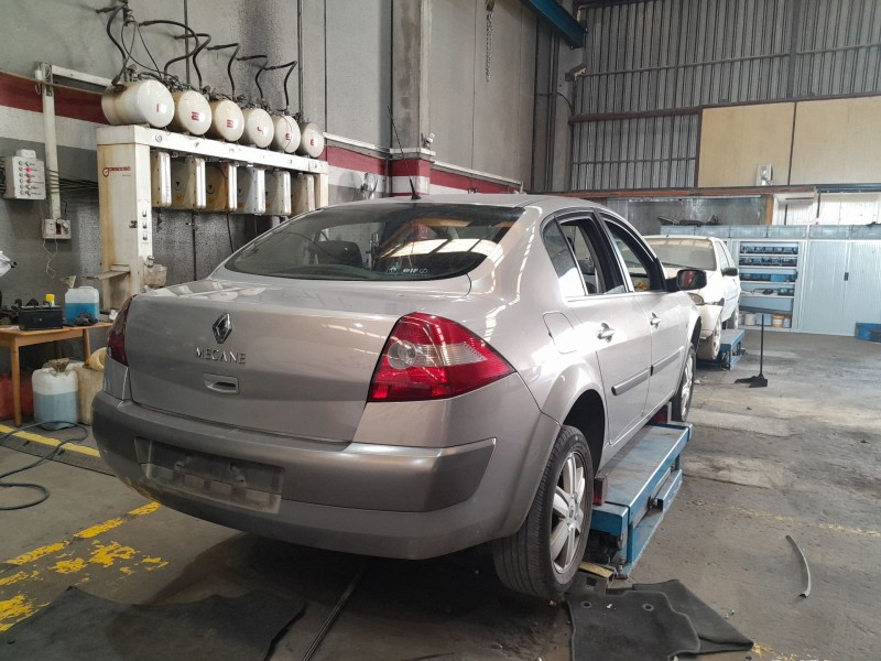 renault megane ii sedán (lm0/1_) del año 2005