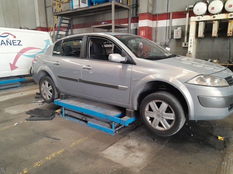 renault megane ii sedán (lm0/1_) del año 2005