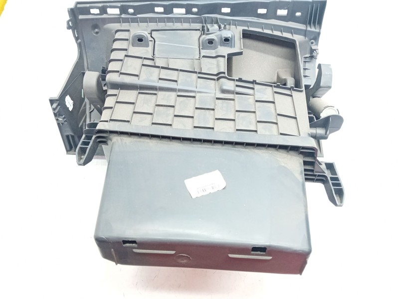 Recambio de guantera para renault megane iii berlina 5 p 1.5 dci diesel fap referencia OEM IAM 681080008R  